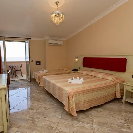 Terrazzo Sul Mare Отель 3*