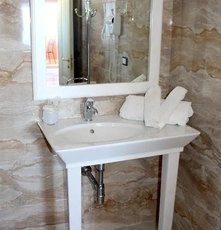 Terrazzo Sul Mare Отель 3*