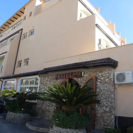 Terrazzo Sul Mare