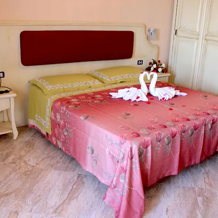 Terrazzo Sul Mare 3*