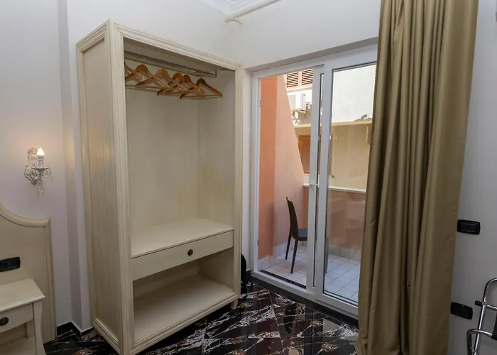 Terrazzo Sul Mare 3*