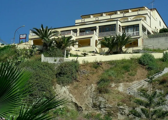 Terrazzo Sul Mare Hotel 3*