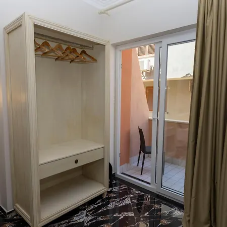 Terrazzo Sul Mare 3*