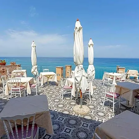 Hotel Terrazzo Sul Mare 3*